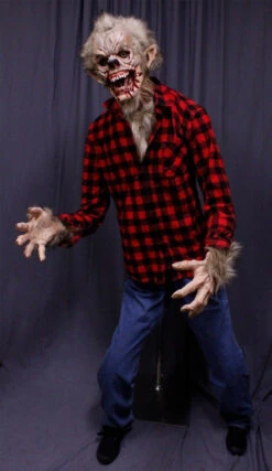 Wrath Professional Werewolf Figure