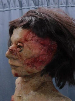 Putrid Holly Head Prop