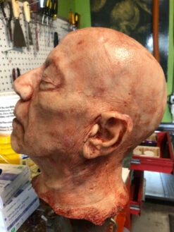 Severed Old Man Head “Jay” 10 Severed Old Man Head “Jay” -Halloween Props Store 60a069 45a19e2589e543e59112d8394e92aa4fmv2