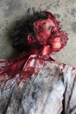 Smashed Oscar Head Figure