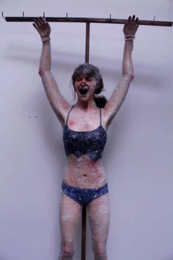 Frozen Agatha Hanging Body -Halloween Props Store 60a069 bbd4c4cb4f6a41549b327696254b8573mv2