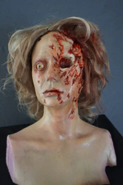 Zoe Zombie Head -Halloween Props Store 60a069 fe012cd04b4842f1acda535dcbbcbef7mv2