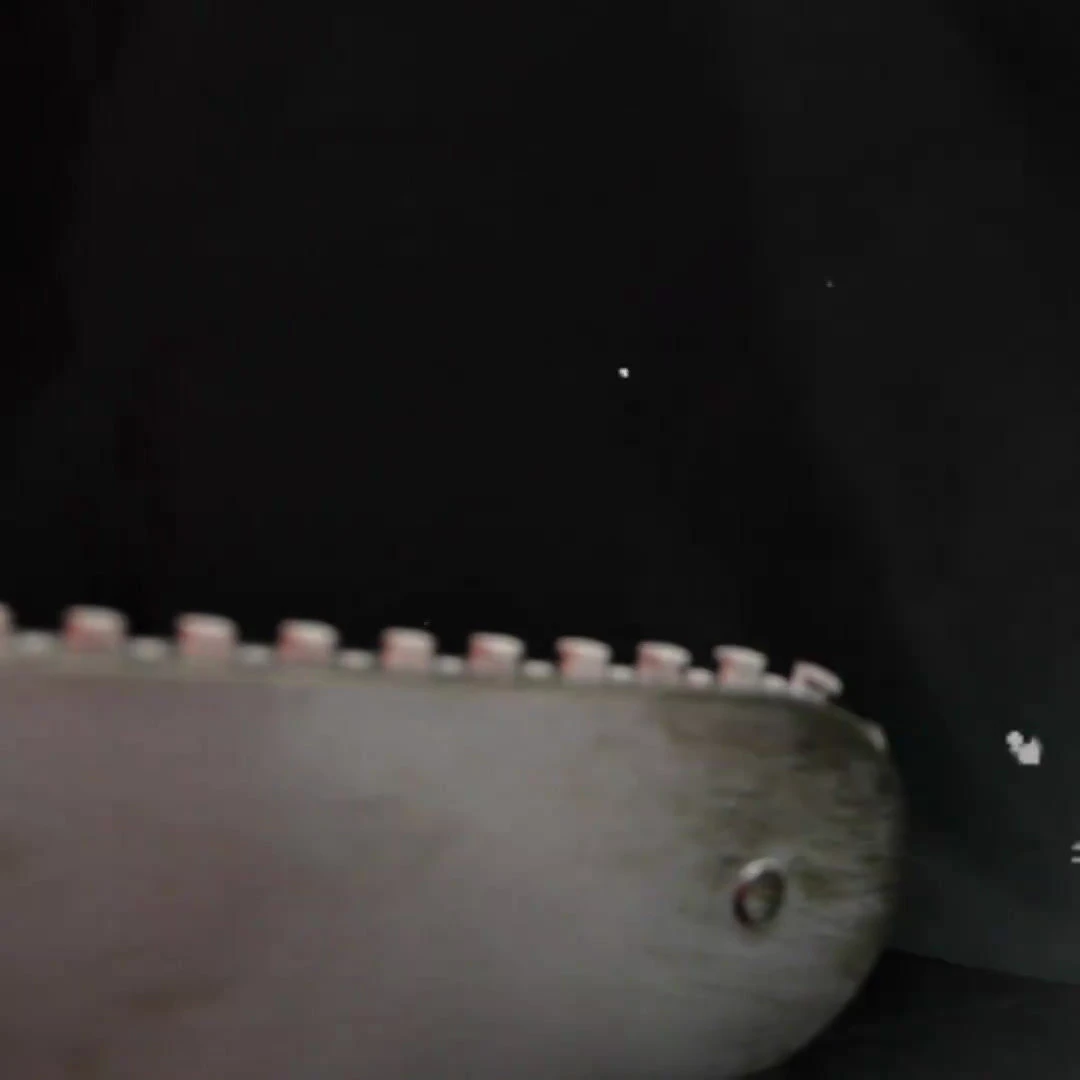 THE TEXAS CHAINSAW MASSACRE (1974) - CHAINSAW PROP WITH SOUND 1 THE TEXAS CHAINSAW MASSACRE (1974) - CHAINSAW PROP WITH SOUND