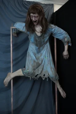 Posessed Wall Hanging Agatha Dummy -Halloween Props Store 82c588 0ed7d2e15e35486eb41bd3e31808cba7mv2