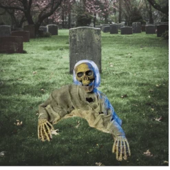 Grave-BreakerReaper In Moss Shroud