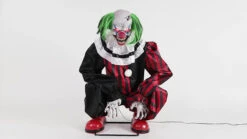 Crouching Clown Red Animated