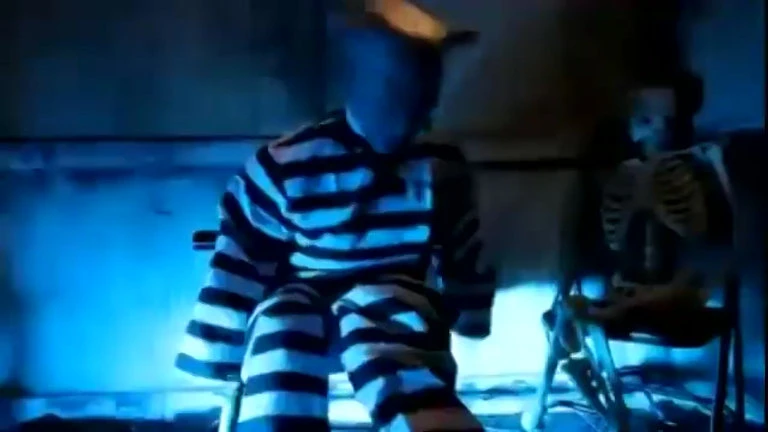 Buzz Animated Decoration 1 Buzz Animated Decoration