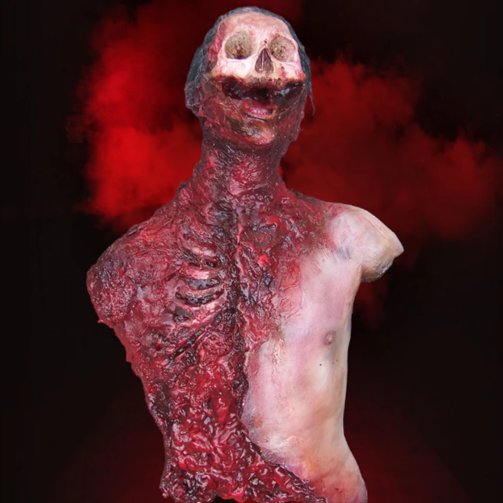Deluxe Skull And Gore Torso 4 Deluxe Skull And Gore Torso - Image 4